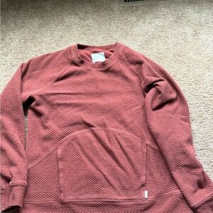 Women’s oobe  Casual red/ brown textured lined pullover sz med